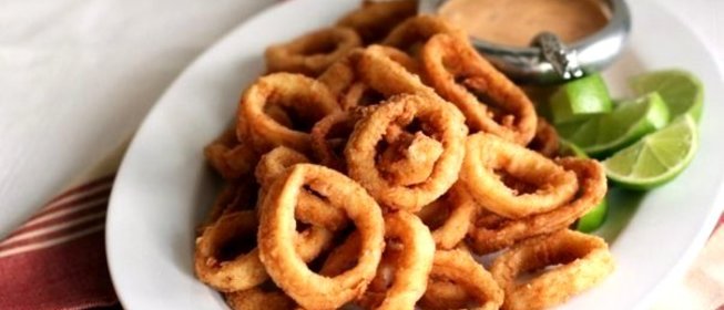 Жареные кольца кальмара