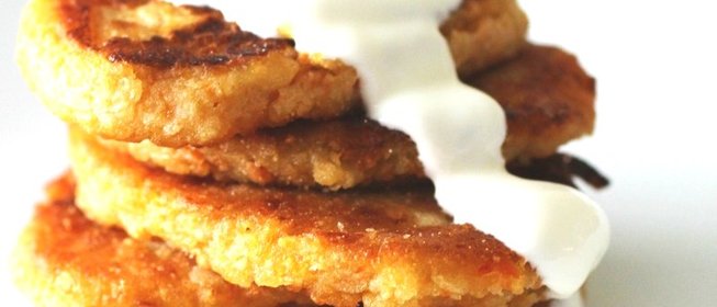 Морковно-яблочные оладьи с геркулесом