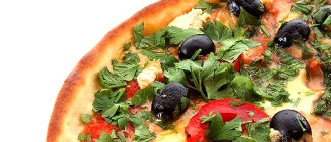 Пицца с сыром моцарелла и вялеными помидорами