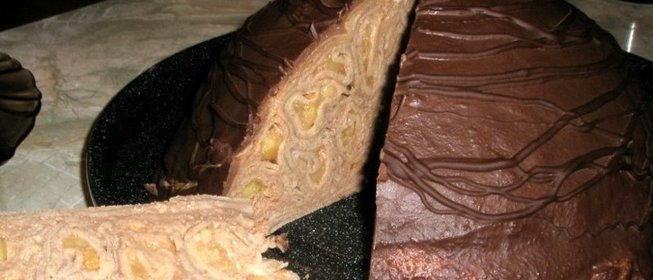 Блинный торт с шоколадным кремом