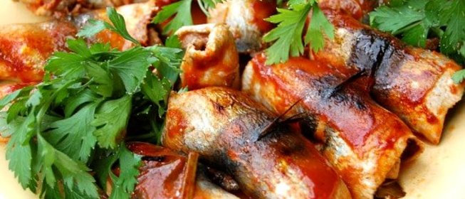 Салака в томате