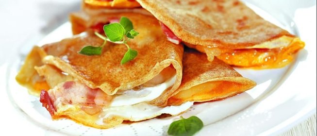 Бретонские блинчики с яйцом