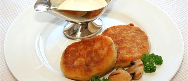 Морковные оладьи с манной крупой