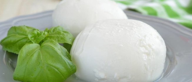 Как приготовить моцареллу самостоятельно: инструкция к применению