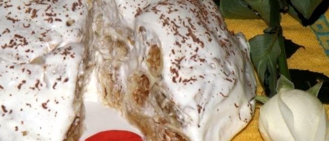 Блинный торт со сметаной