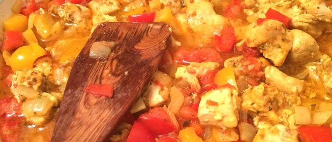 Рагу из курицы и овощей