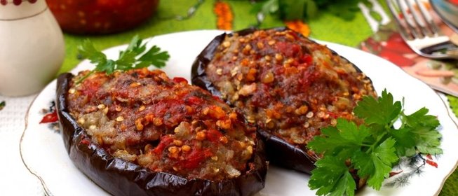 Баклажаны фаршированные мясным фаршем