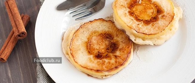Яблочные оладьи
