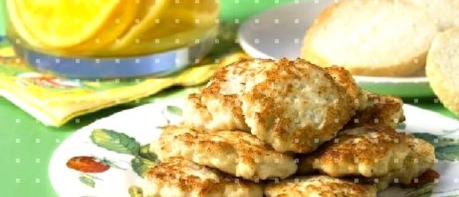 Куриные оладьи с луком