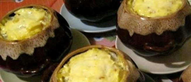 Картошка в горшочках с грибами
