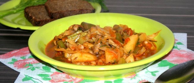 Овощное рагу с фасолью