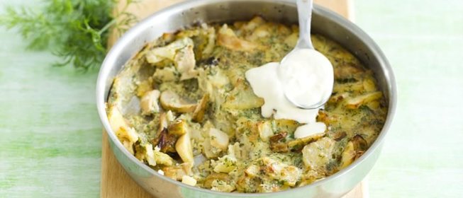 Салат из курицы с ананасами