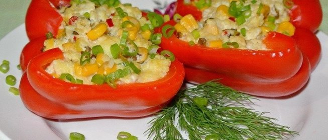 Перец, фаршированный пшеном и сыром