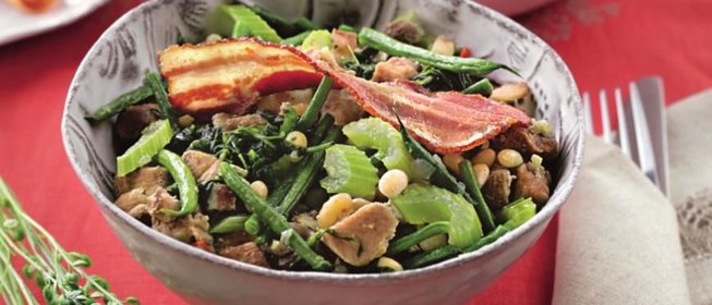 Рагу из индейки с белой фасолью