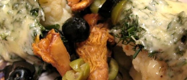 Цветная капуста с грибами и сыром