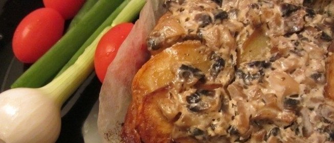 Картофель с грибами и мясом