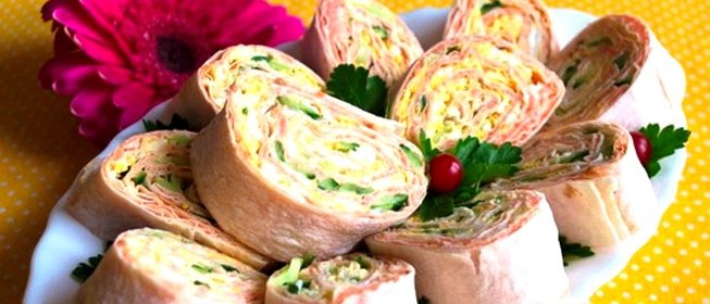 Икра мойвы с копченым лососем