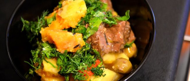 Рагу из говядины с тыквой и оливками