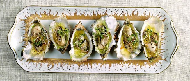 Устрицы в огуречном желе