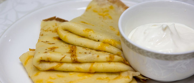 Блины с сырным припеком