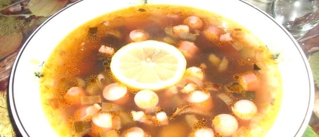 Солянка мясная с оливками