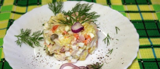 Картофельный салат с кальмарами