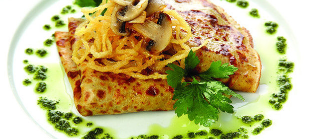 Блинчики с грибным жюльеном