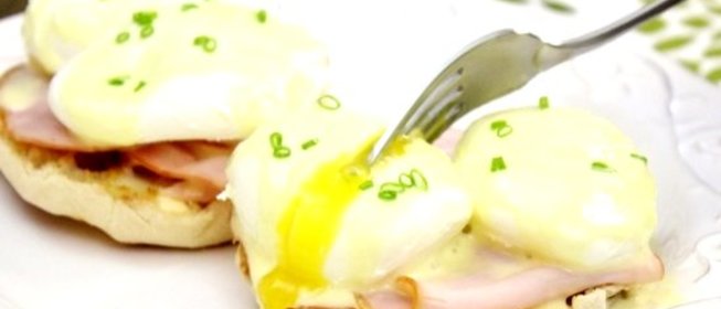 Яйца по-бенедиктински