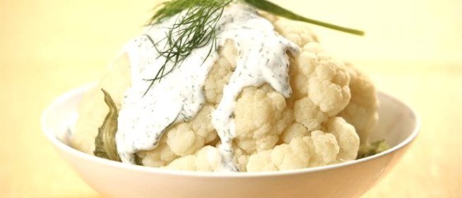 Цветная капуста под укропным соусом