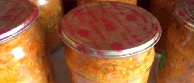 Икра кабачковая с овощами