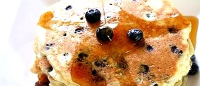 Блинчики с творогом и малиной