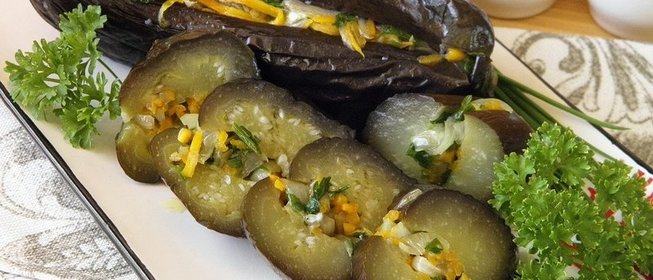 Квашенные синенькие с морковкой