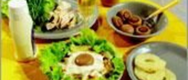 Салат-коктейль из куриного мяса