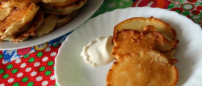 Заварные дрожжевые оладьи на молоке