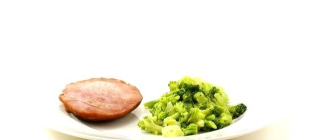 Брокколи с петрушкой и сливочным маслом