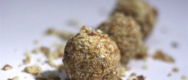 Конфеты из фундука и сухофруктов