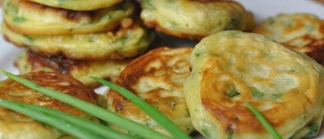 Оладьи из зеленого лука