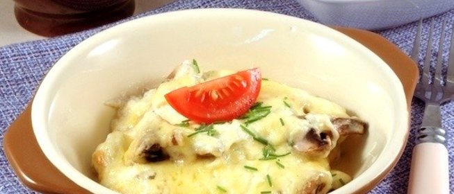Шампиньоны с сыром в духовке
