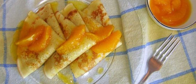 Апельсиновые блинчики с апельсиновым соусом