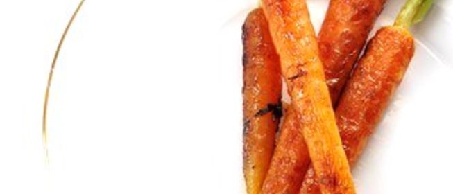 Глазированная морковь с имбирем