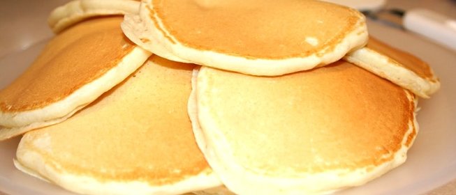 Пышные оладьи на молоке