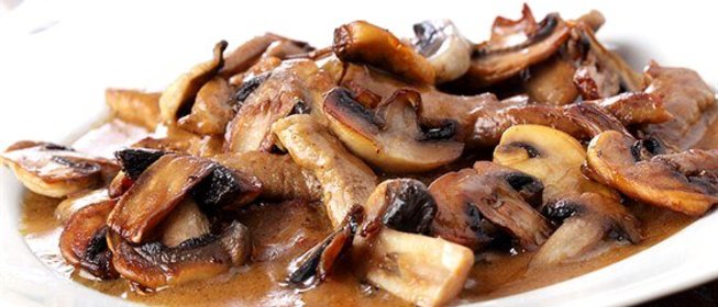 Грибы по‑строгановски