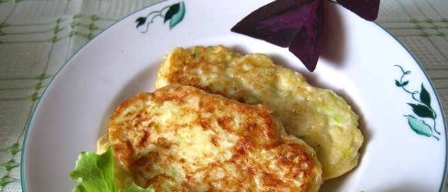 Кабачковые оладьи с сыром