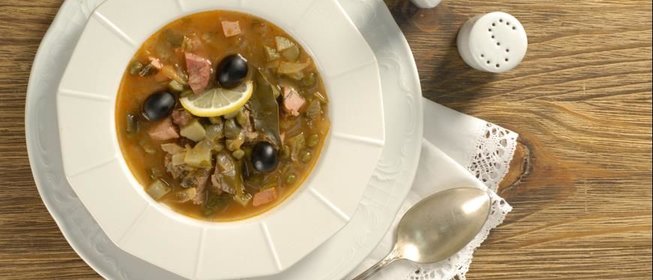 Солянка сборная мясная