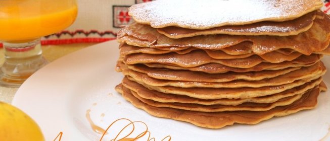 Тыквенно-яблочные блинчики с корицей