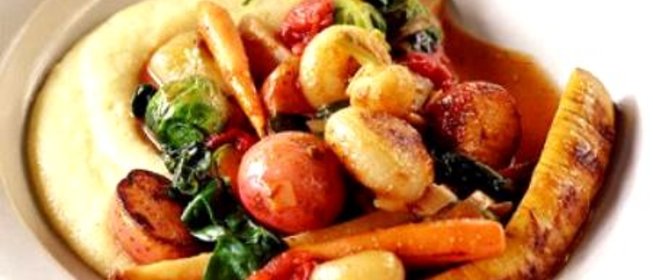 Овощное рагу с полентой