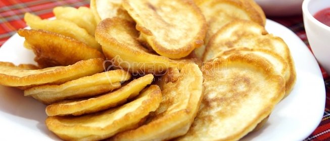 Цыпленок с фенхелем, маслинами и белым вином