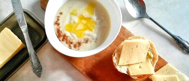 Манная каша с корицей