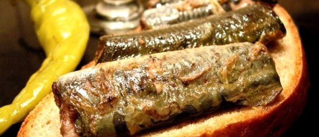 Минога в оливковом масле