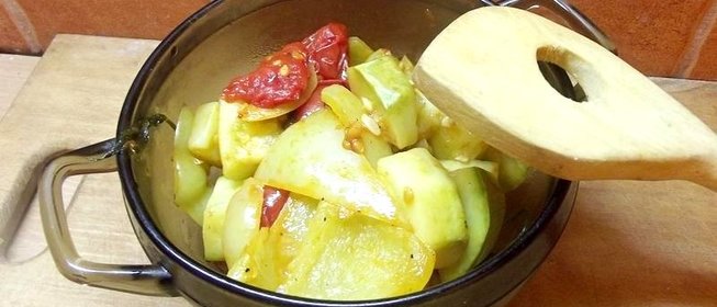 Диетические тушеные овощи